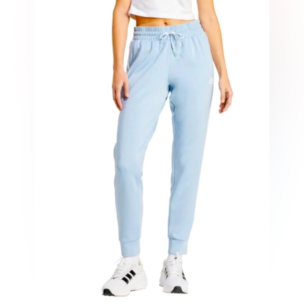 NWT Adidas Ladies' 3-Stripe Active Aeroready Breathable Joggers pockets M